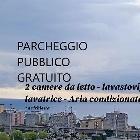 Il Viaggiante Mare 350 M - Quadrilocale - Centro Commerciale - Universita -Porto Costa Crociere E Corsica Ferries Savona Buitenkant foto